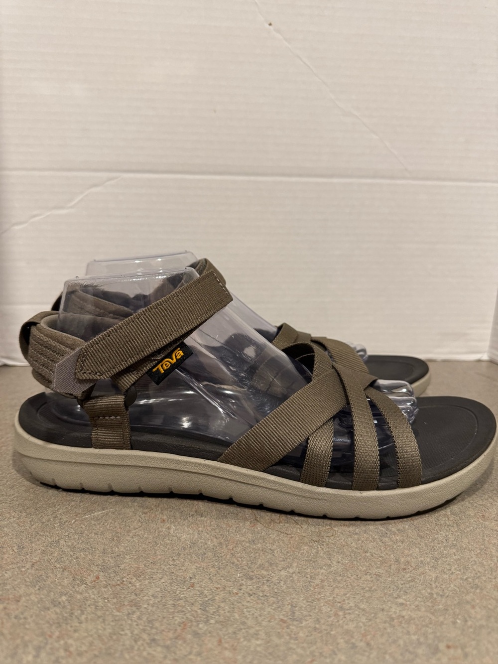 Teva Women Sanborn Mia Adjustable  Strappy Outdoor Hiking Camping Sandals
